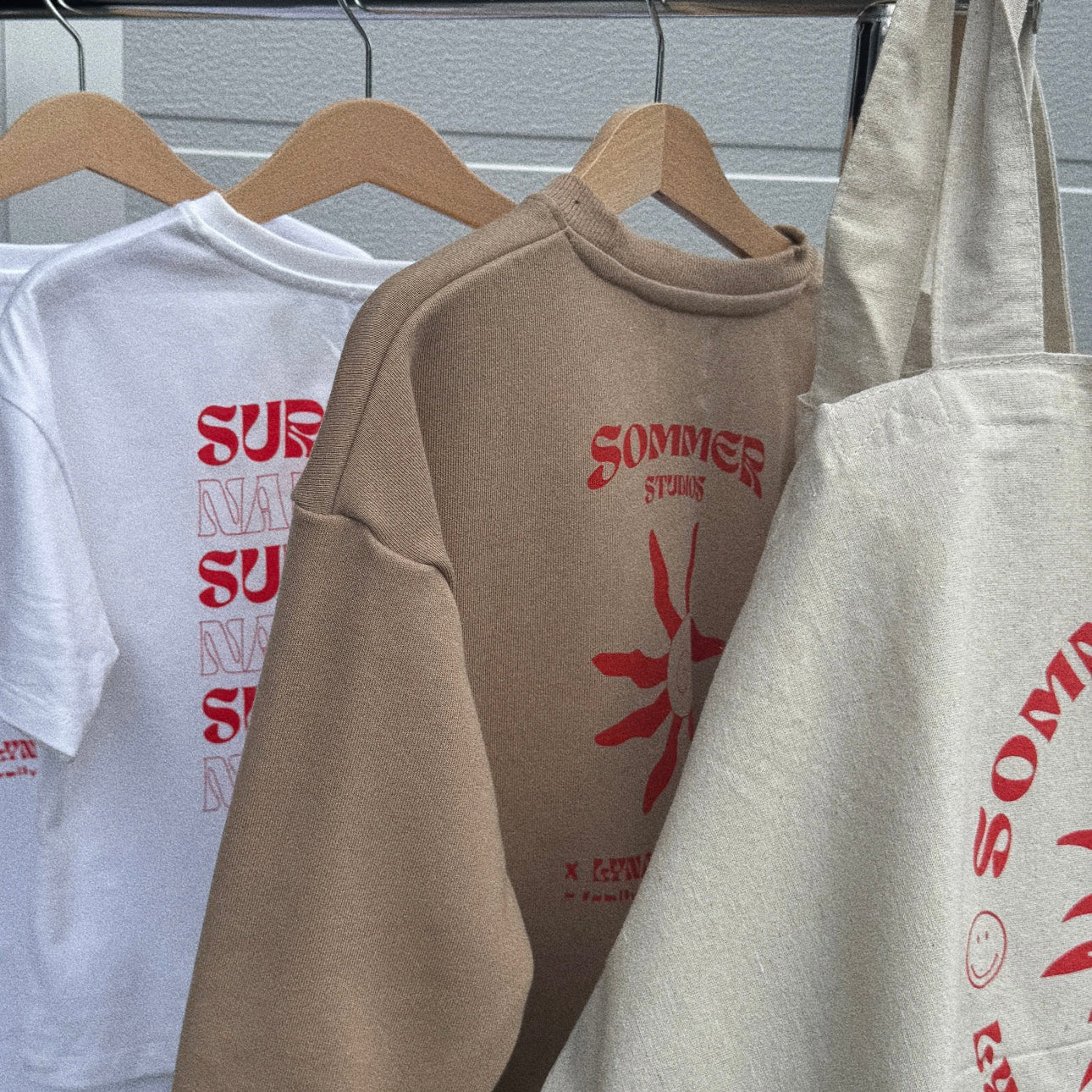 Sun Clam Crewneck