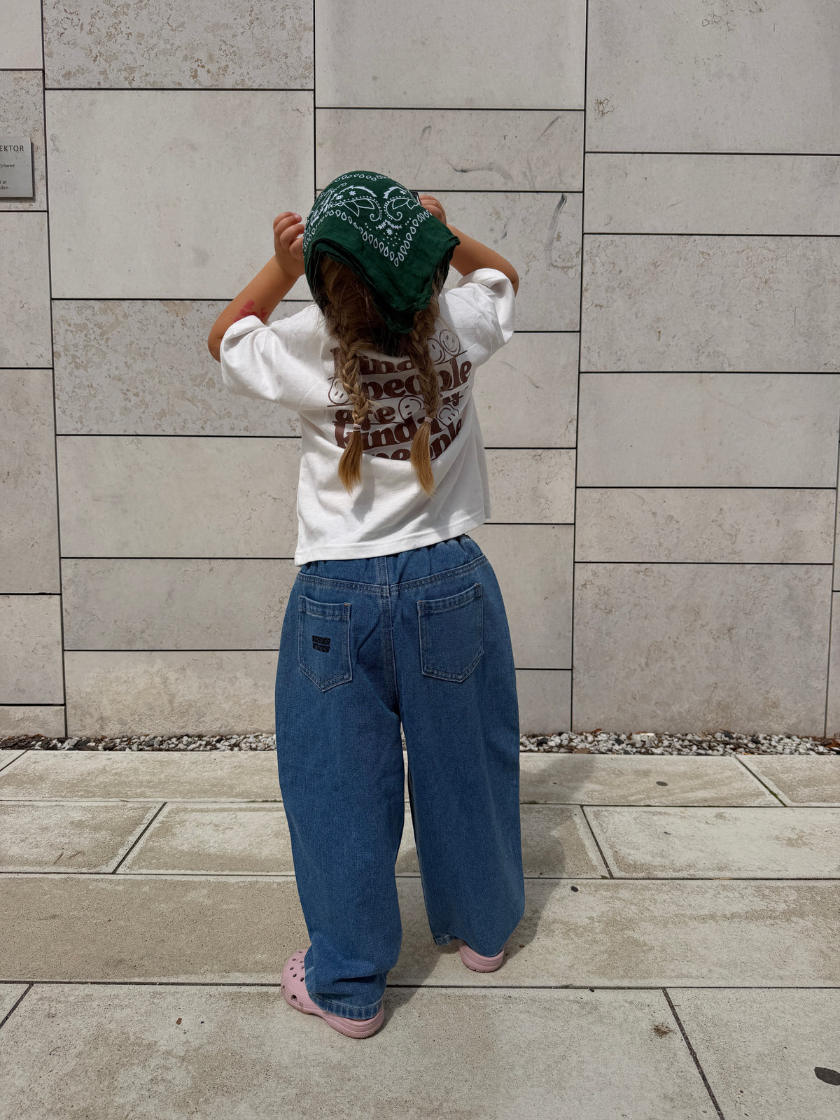 Kind People Tee Brown