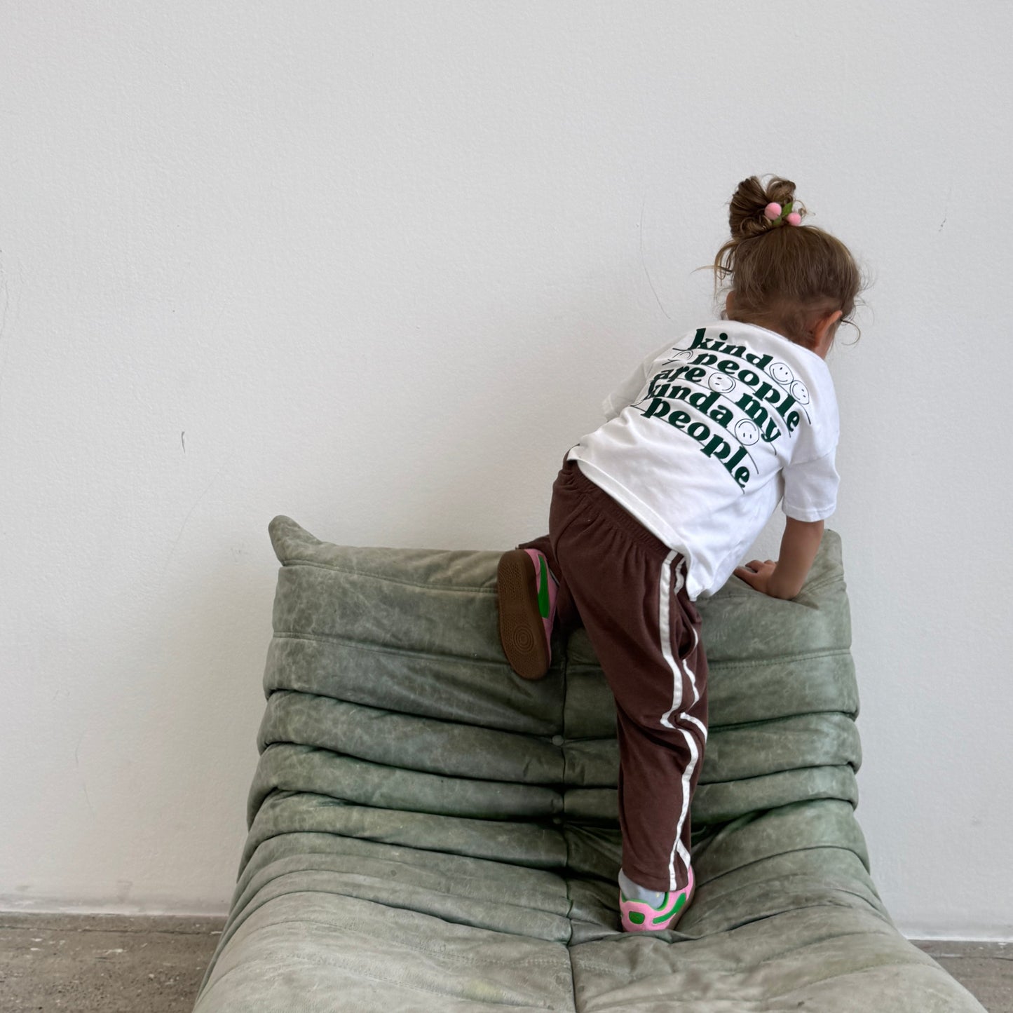 Kind People Tee Green