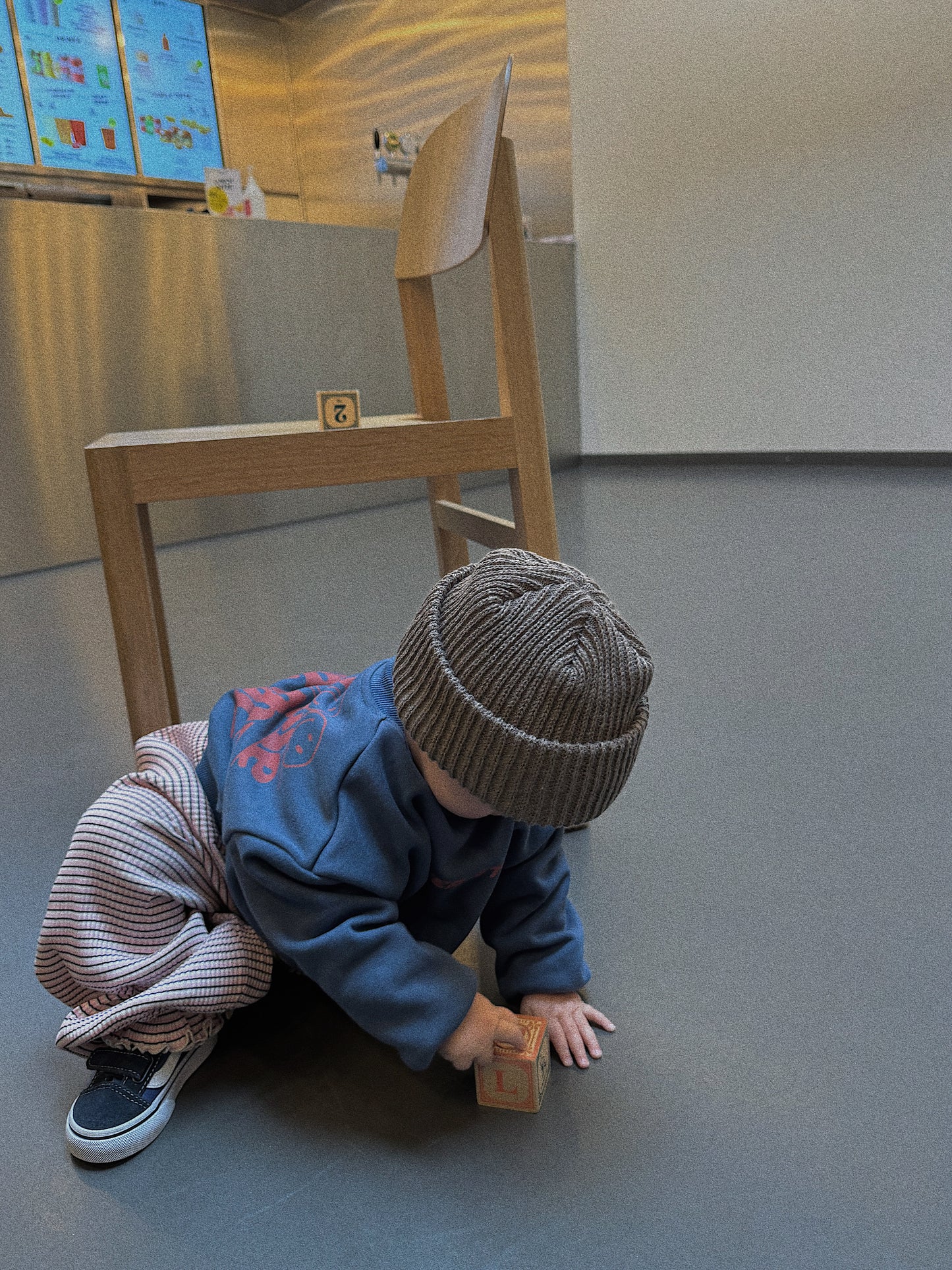 Kind People Sweatshirt Navy